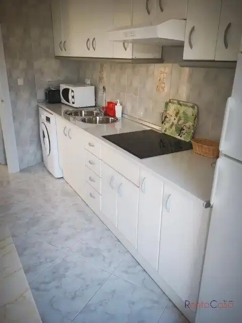 Flat for rent in Calle de la Playa, Playamar - Benyamina
