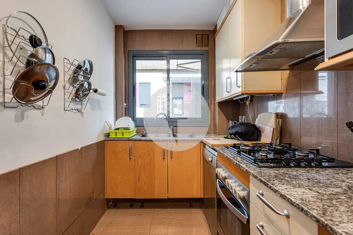 Cocina de Piso en venta en Barcelona con Aire acondicionado, Calefacción y Terraza