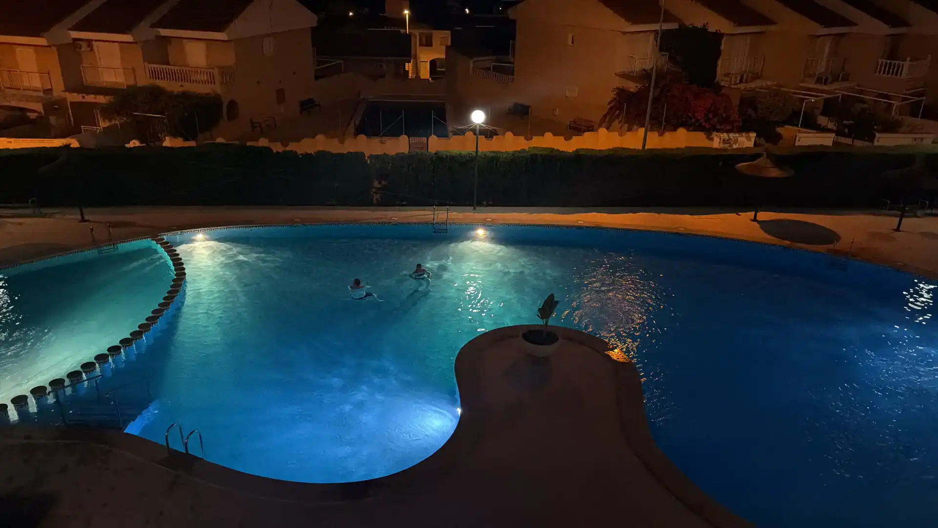 Schwimmbecken von Wohnungen zur Miete in Mazarrón mit Klimaanlage, Privatgarten und Parkett