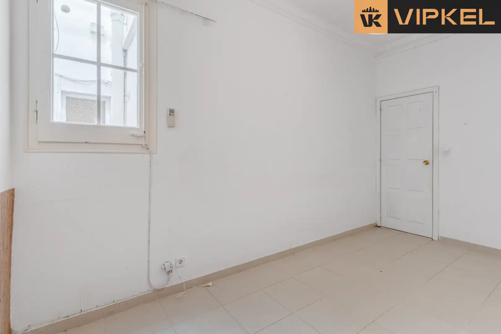 Schlafzimmer von Einfamilien-Reihenhaus zum Verkauf in Barcelona mit Privatgarten und Terrasse