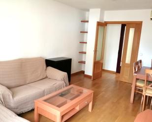 Living room of Flat for sale in El Tiemblo   with Heating, Terrace and Storage room