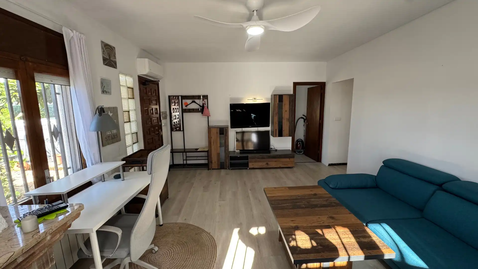 Living room of Houses for sale in Torredembarra  with Air Conditioner, Heating and Private garden