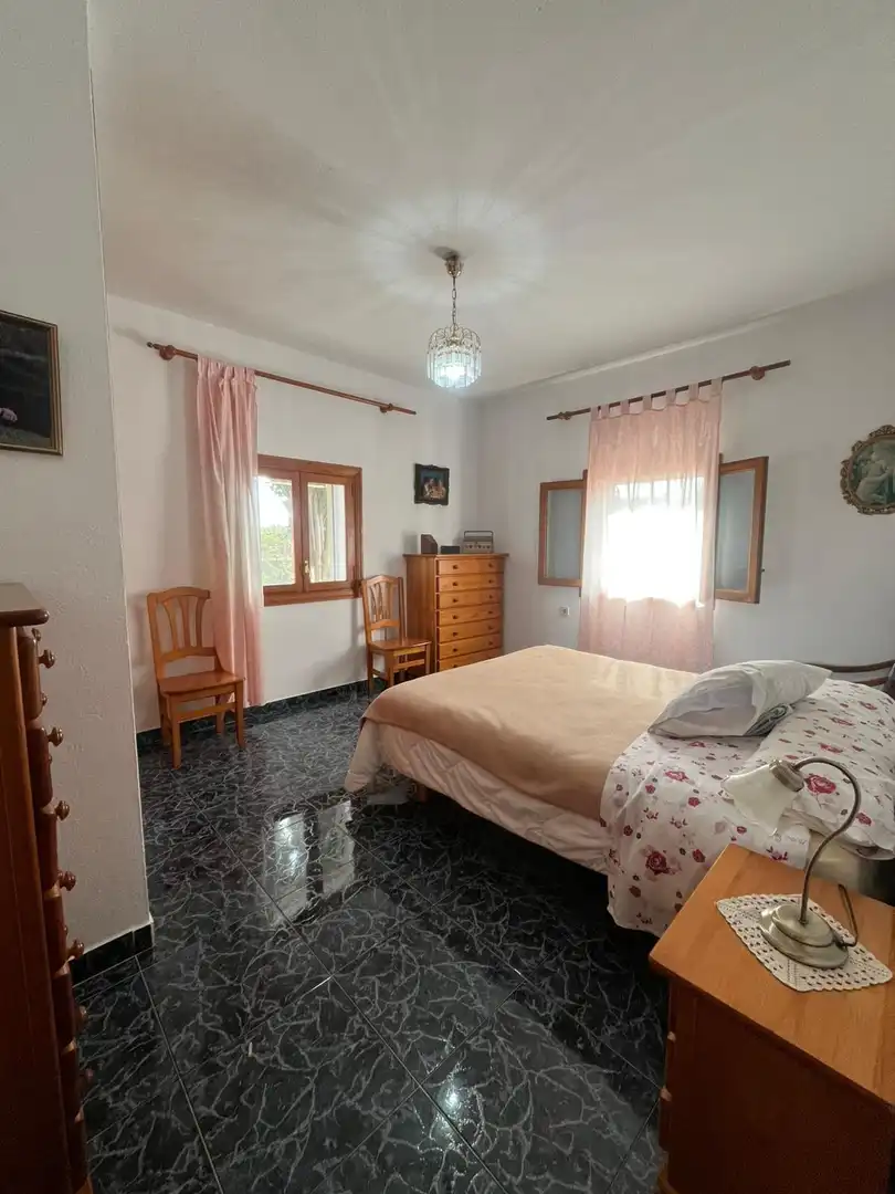 Bedroom of Houses for sale in Consell  with Air Conditioner, Private garden and Terrace