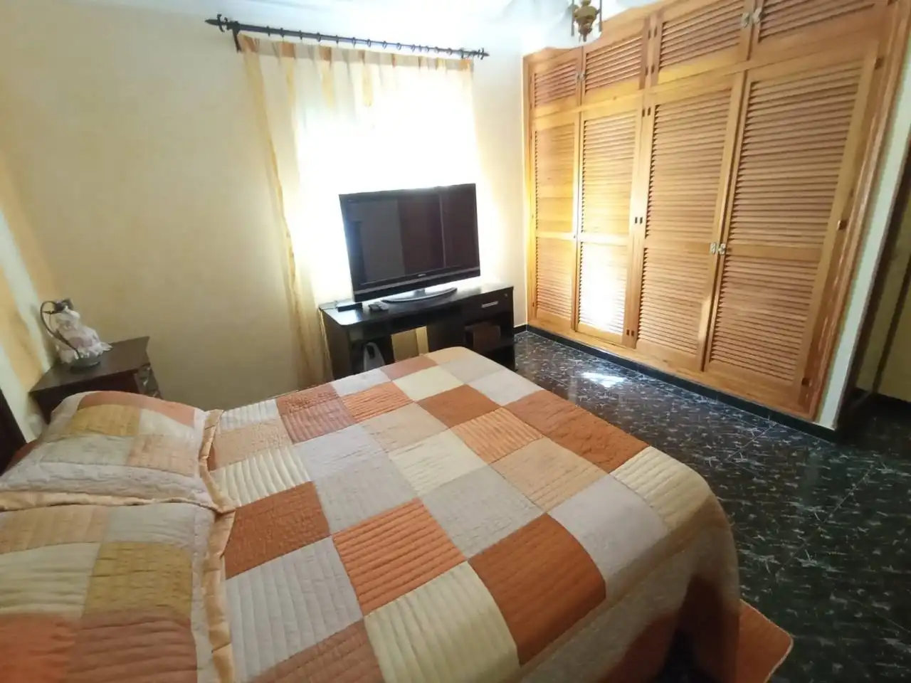 Habitación de Casa o chalet en venta en Manilva con Aire acondicionado, Calefacción y Terraza