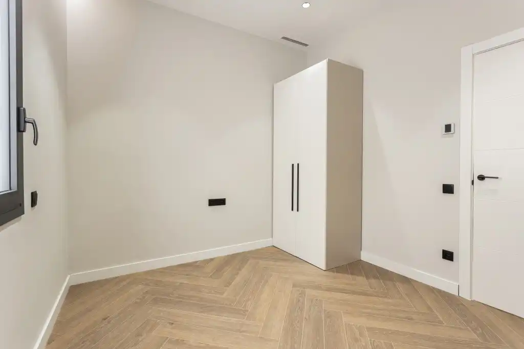 Dormitori de Apartament en venda en Barcelona amb Aire condicionat i Calefacció