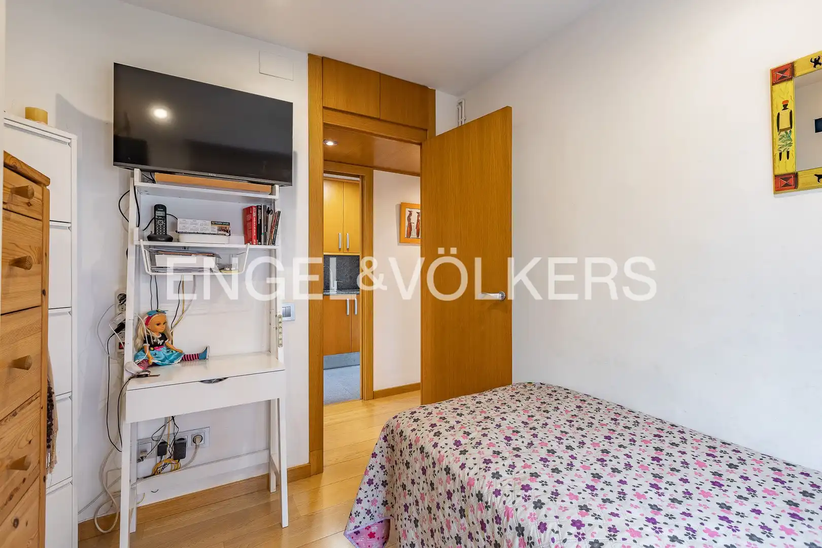 Schlafzimmer von Wohnung zum Verkauf in Barcelona mit Klimaanlage, Heizung und Abstellraum