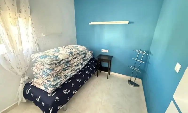 Dormitori de Casa o xalet en venda en Pilar de la Horadada amb Traster i Piscina