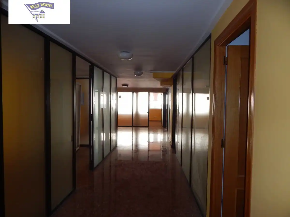 Business premises to rent in Sant Josep - Zona Hospital, imagen 13