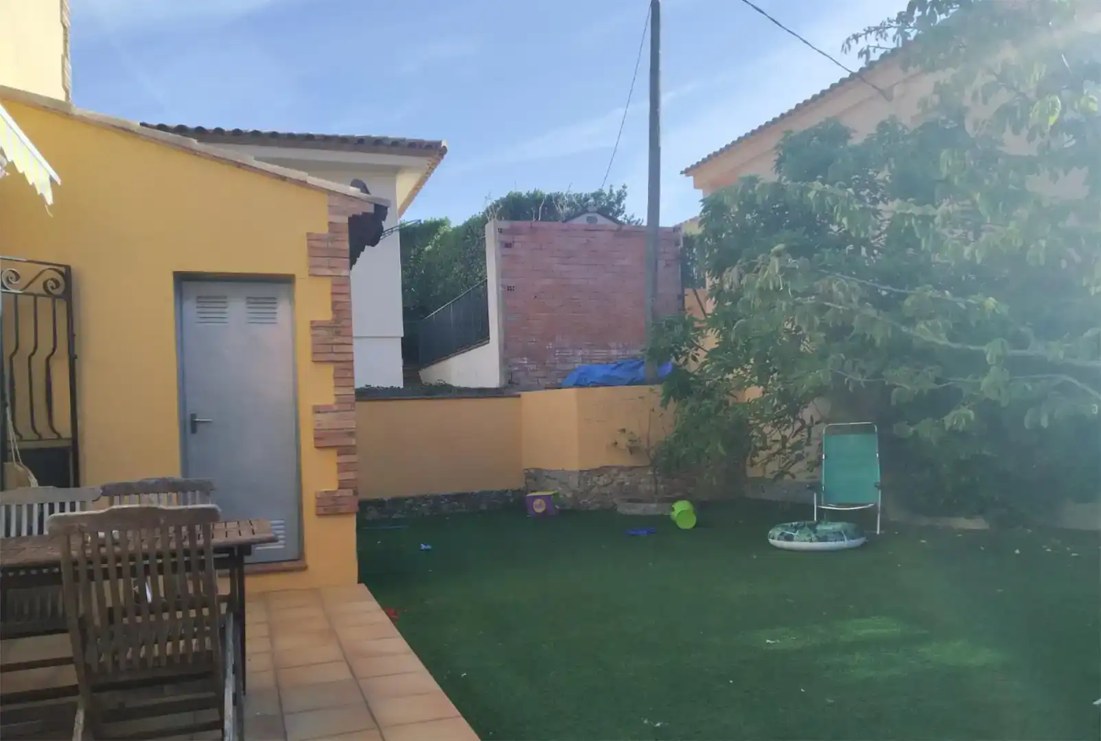 Jardí de Casa o xalet en venda en L'Escala amb Balcó