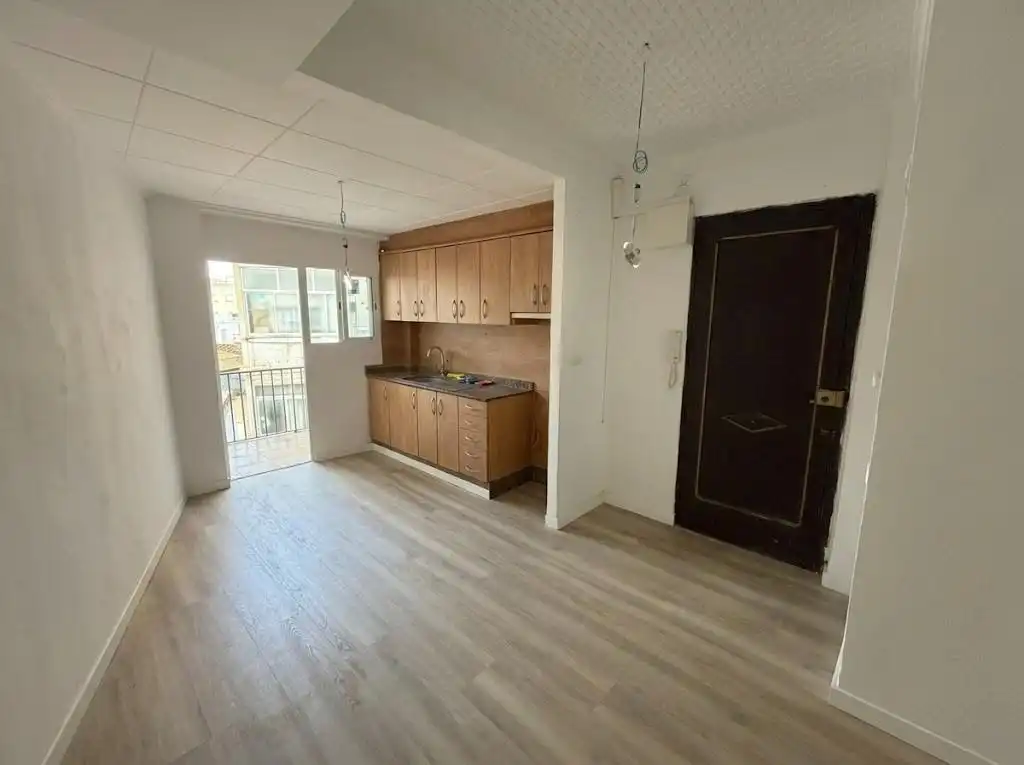 Habitación de Piso en venta en Algemesí con Balcón