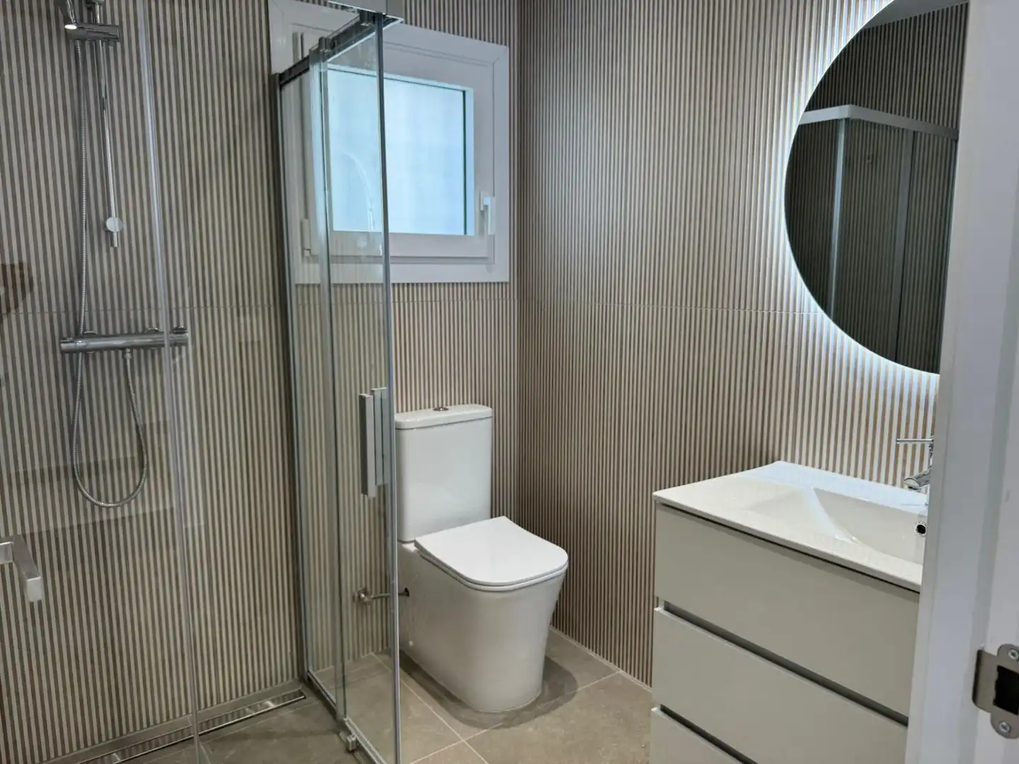 Houses for sale in Carrer Carrer de Pafar Paulus Rubens, 33, Almadrava - Canyelles - Puig-Rom