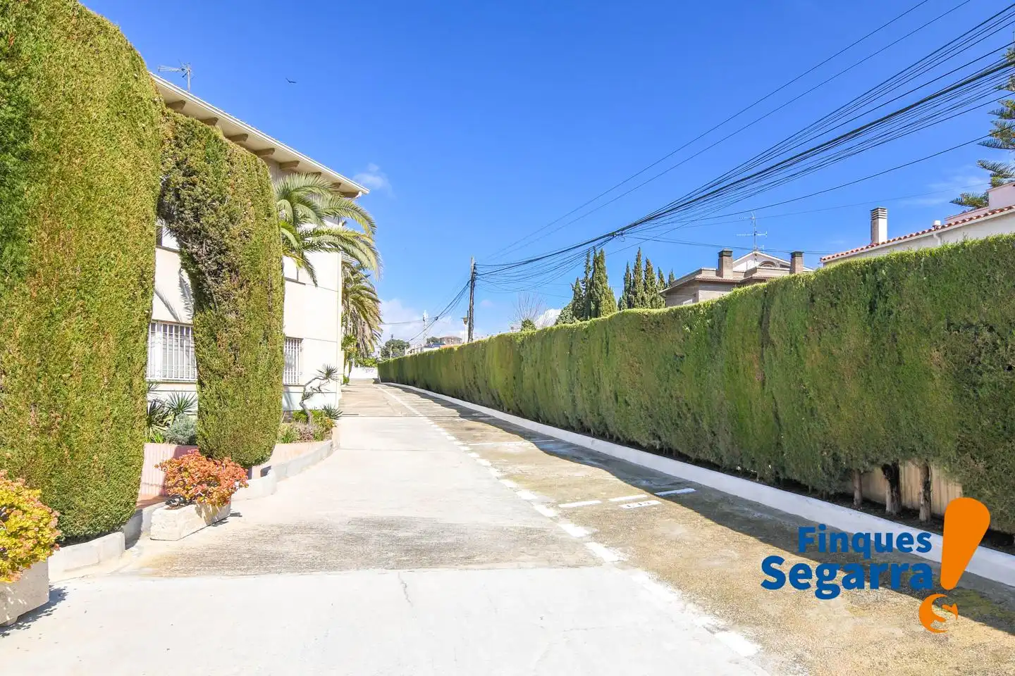 Vista exterior de Dúplex en venda en El Vendrell amb Aire condicionat, Terrassa i Piscina comunitària