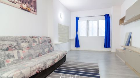 Foto 2 de Piso en venta en Calle Bernardo de la Torre, 67, Santa Catalina - Canteras, Las Palmas de Gran Canaria