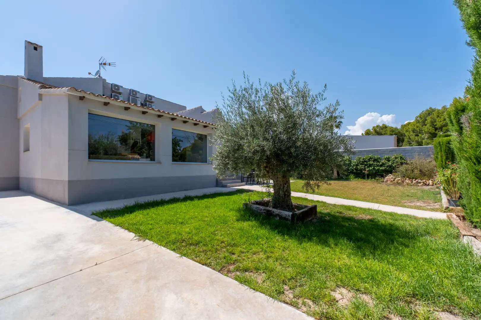 Exterior view of Houses for sale in Mutxamel  with Air Conditioner, Heating and Private garden