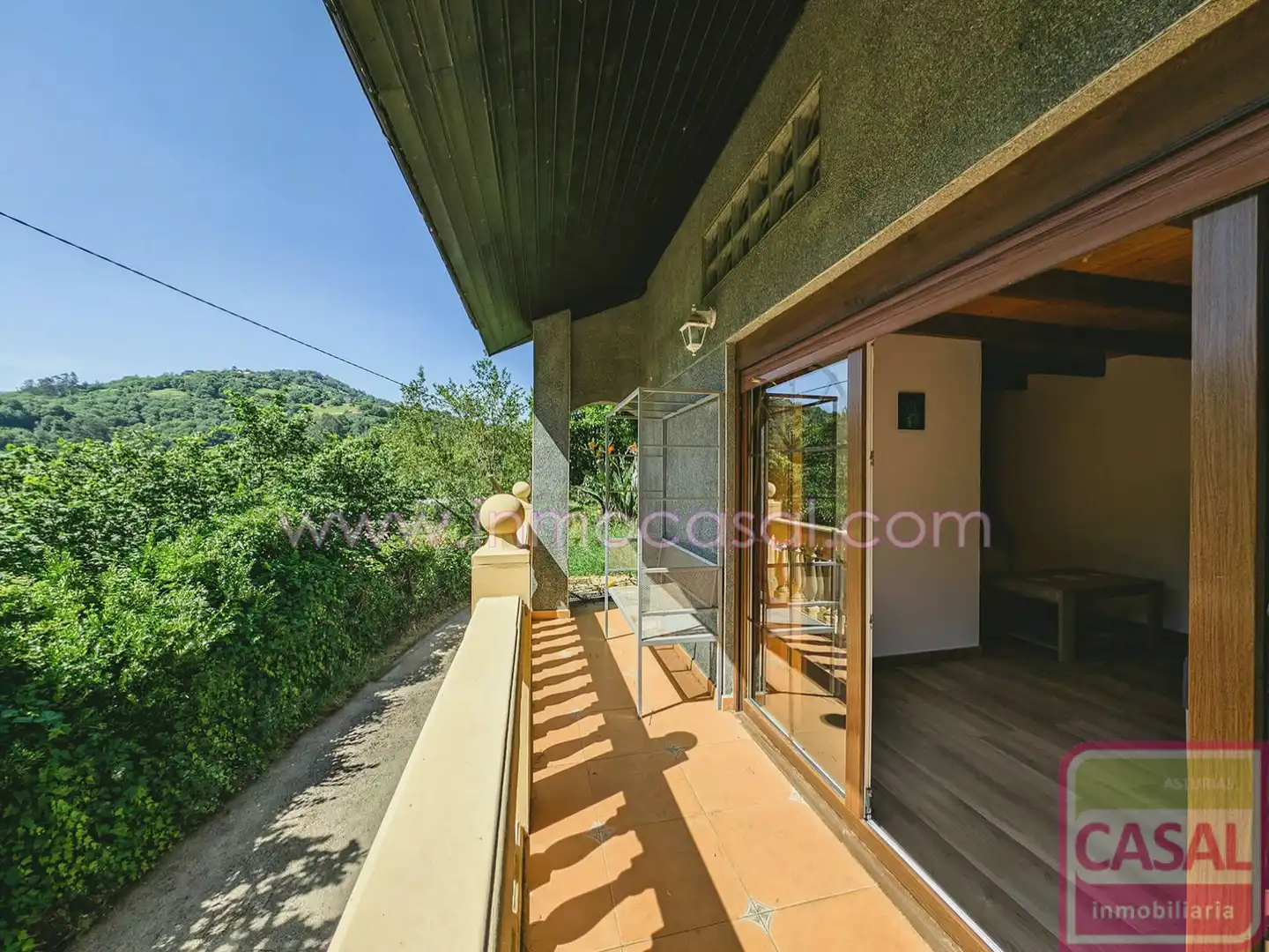 Terrace of Houses for sale in San Martín del Rey Aurelio  with Heating, Terrace and Storage room