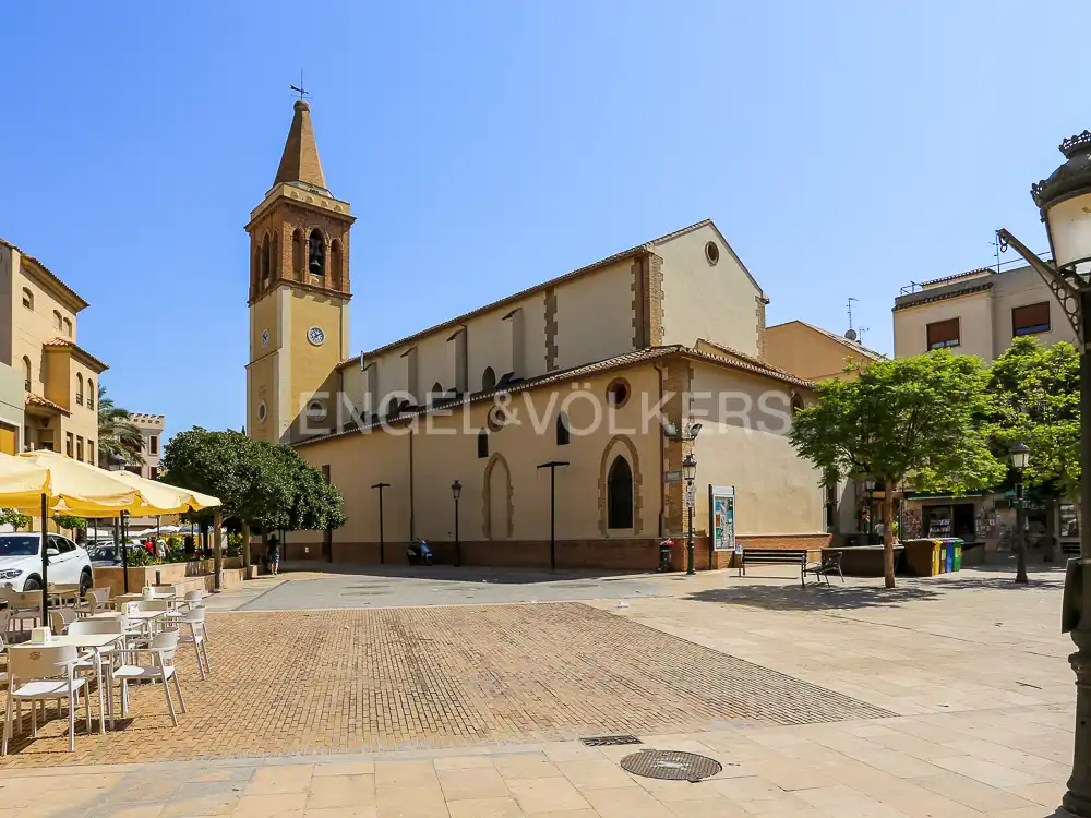 Exterior view of Apartments for sale in L'Eliana  with Air Conditioner and Heating