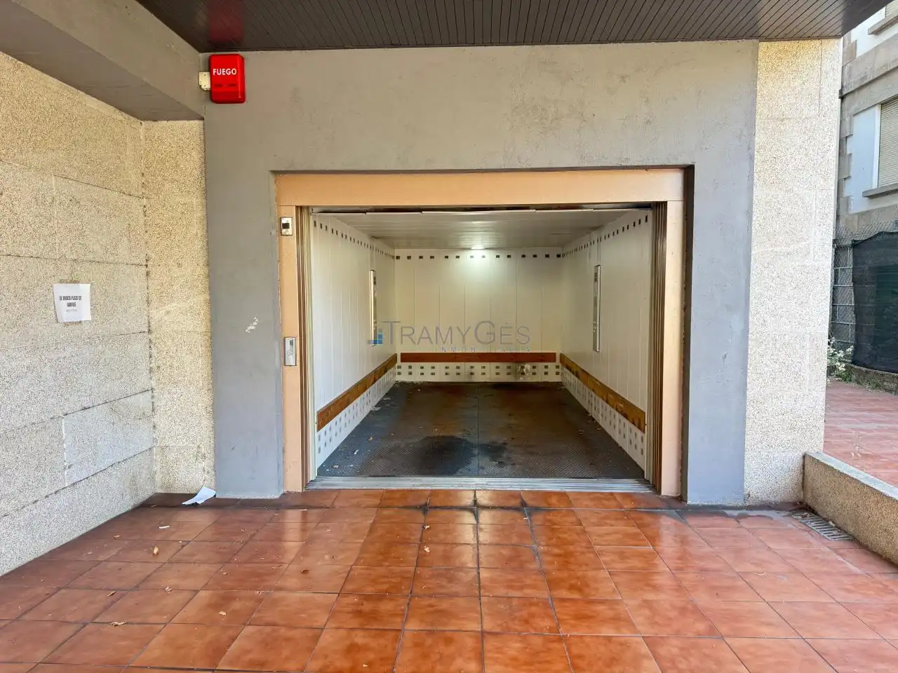 Flat for sale in Vigo   with Heating
