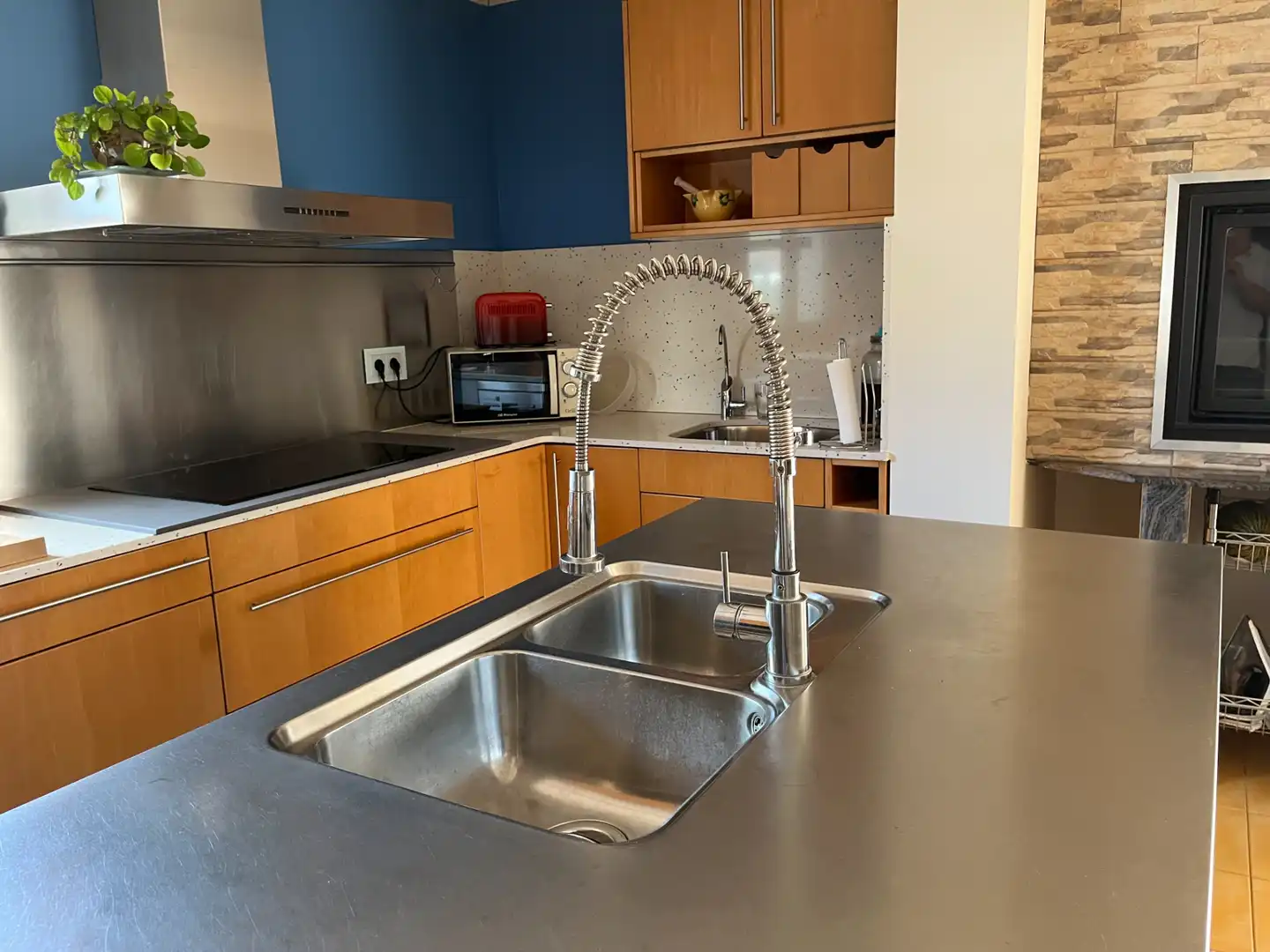 Cuina de Casa o xalet en venda en Vilanova del Vallès amb Aire condicionat, Calefacció i Jardí privat