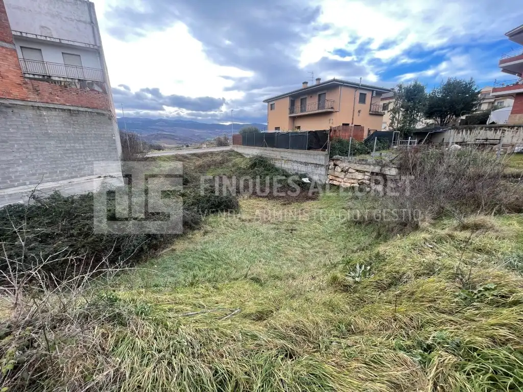 Terreno residencial en venta en Calle President Tarradelles, imagen 4