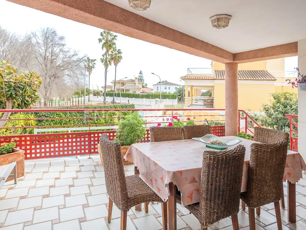Terrassa de Casa o xalet en venda en Oliva amb Aire condicionat, Calefacció i Terrassa