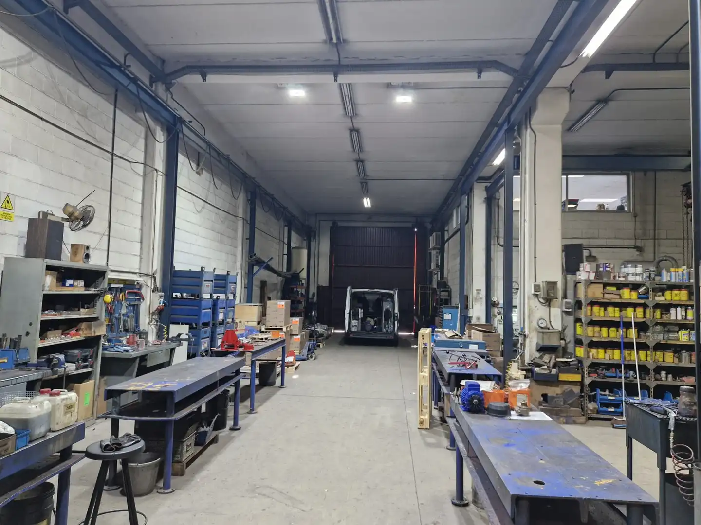 Fabrikhallen zur Miete in Zona Industrial