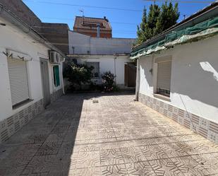 Vista exterior de Casa o xalet en venda en Ciudad Real Capital