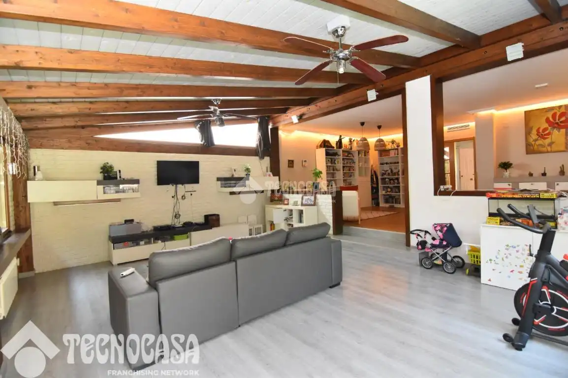 Living room of Detached homes for sale in Boadilla del Monte