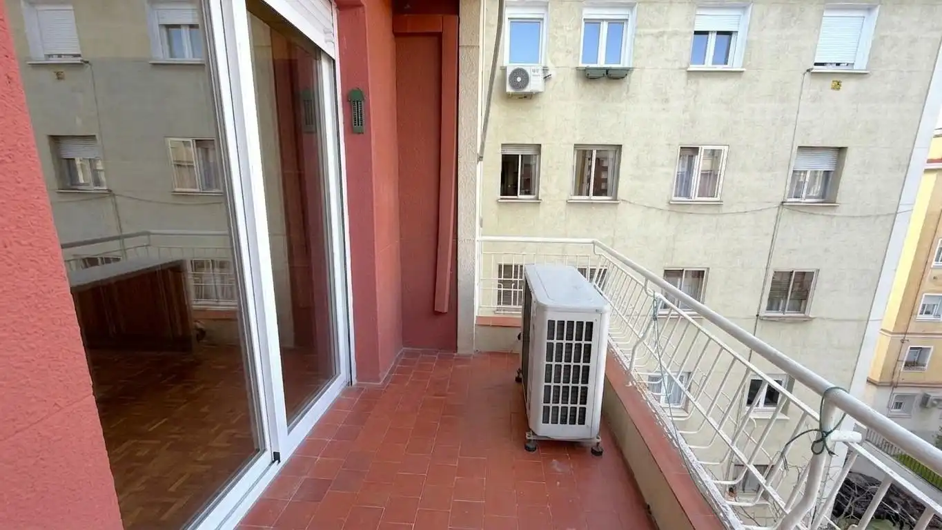 Terrassa de Pis de lloguer en Madrid amb Aire condicionat, Calefacció i Parquet