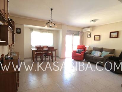 Living room of Flat for sale in Burjassot  with Air Conditioner, Terrace and Balcony