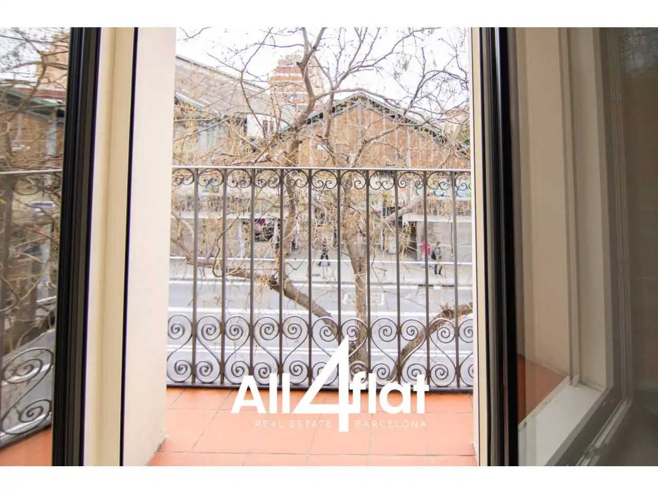 Exterior view of Flat for sale in Barcelona  with Air Conditioner, Parquet flooring and Terrace