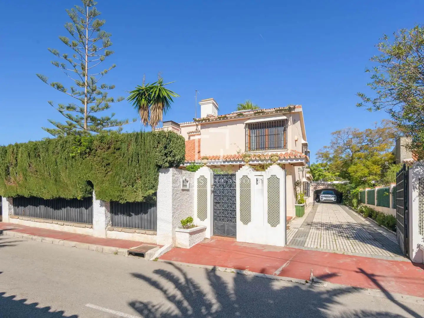 Vista exterior de Casa o chalet en venta en Málaga con Aire acondicionado, Jardín privado y Terraza