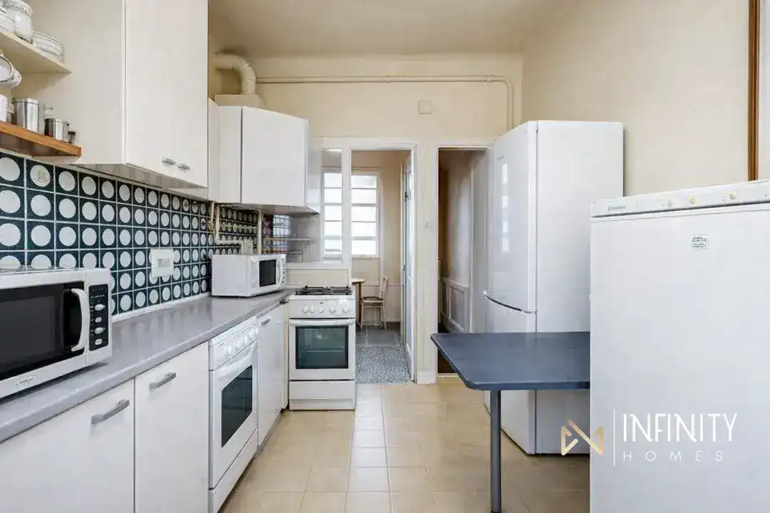 Cocina de Piso de alquiler en Bilbao  con Calefacción, Terraza y Balcón
