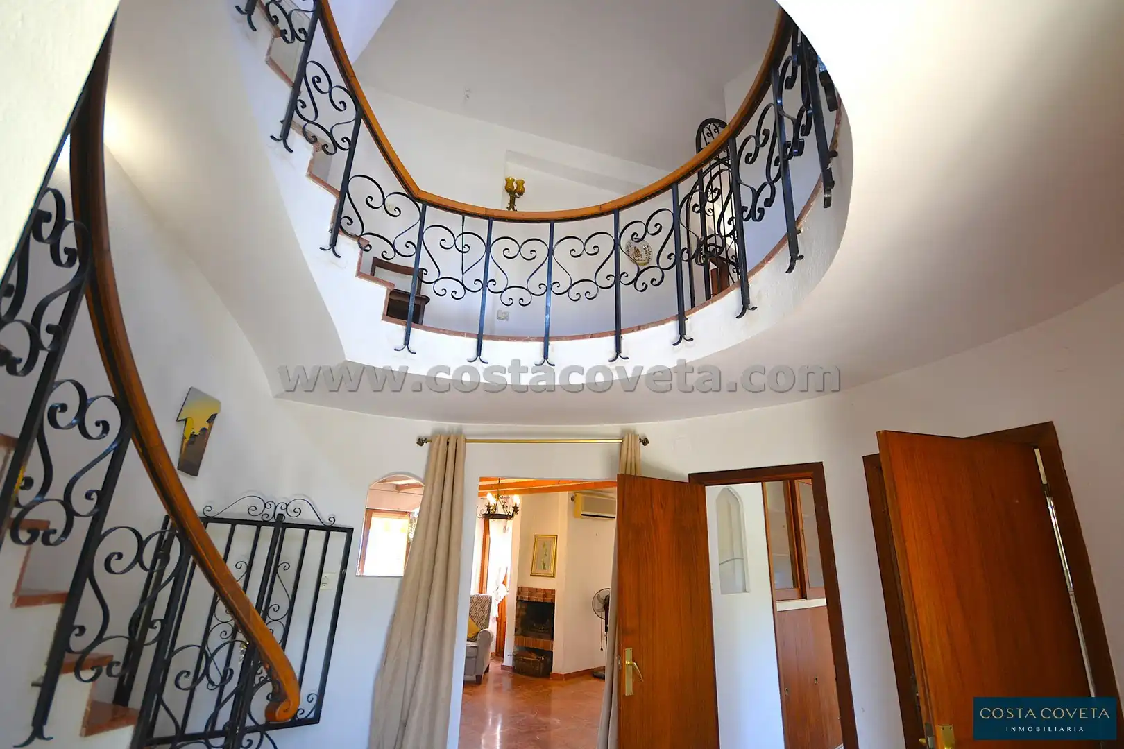 Houses for sale in El Campello  with Air Conditioner, Private garden and Terrace