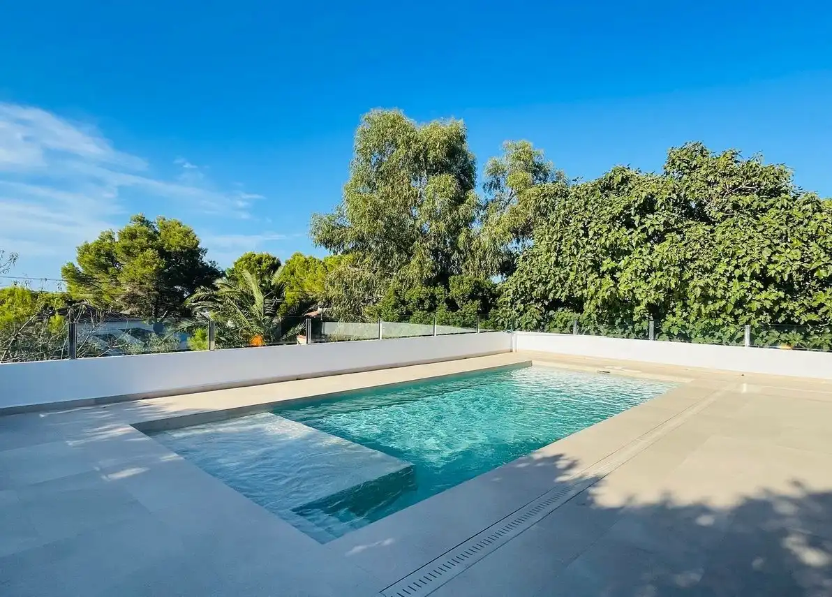 Swimming pool of Houses for sale in Dénia  with Air Conditioner, Heating and Private garden