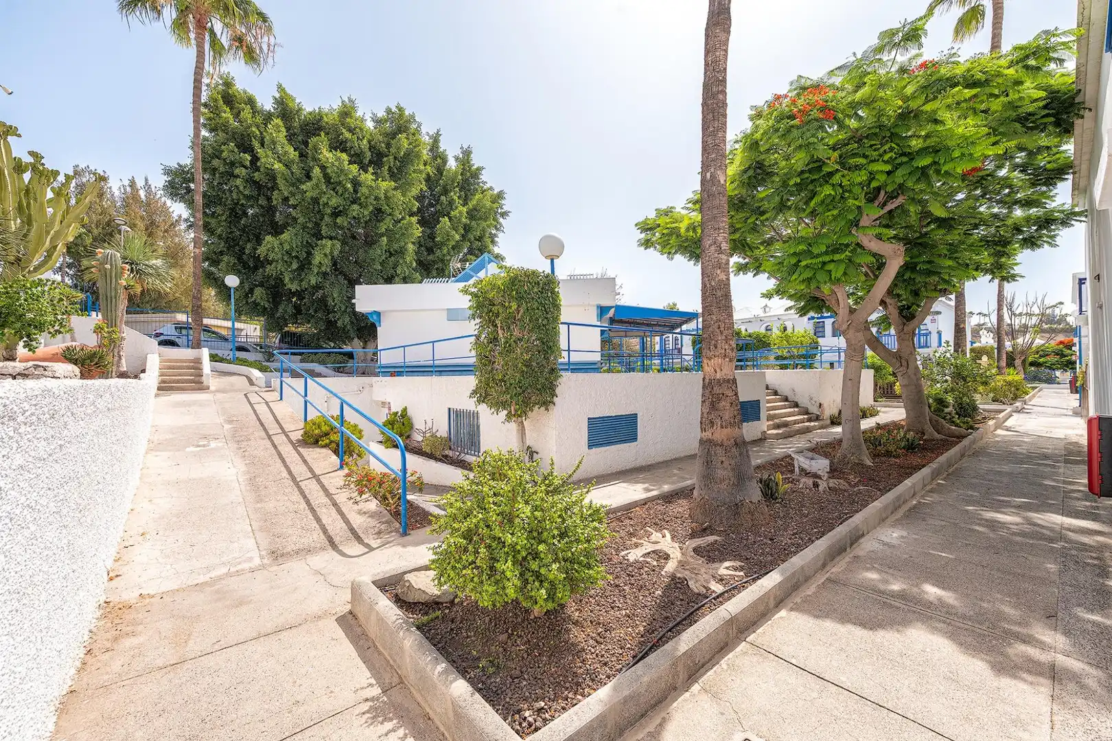Vista exterior de Casa adosada en venta en San Bartolomé de Tirajana con Aire acondicionado, Jardín privado y Terraza