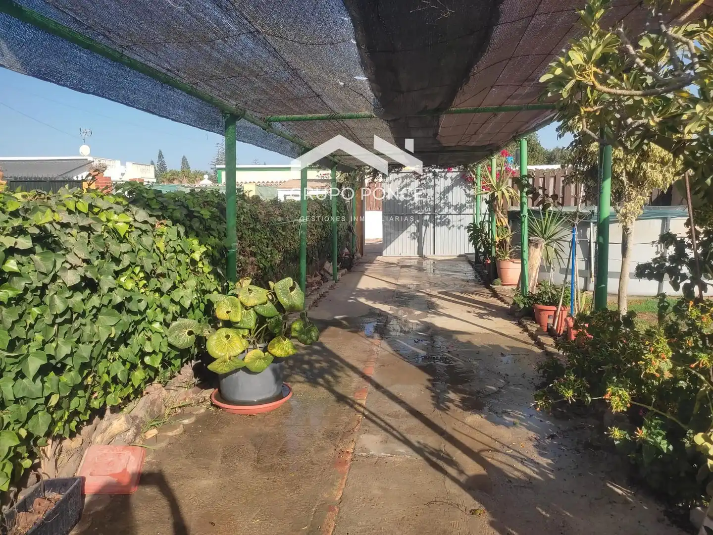 Terraza de Terreno en venta en Rota