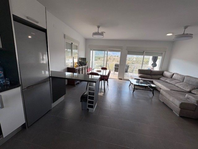 Cuina de Casa adosada en venda en Calpe / Calp amb Jardí privat, Terrassa i Moblat