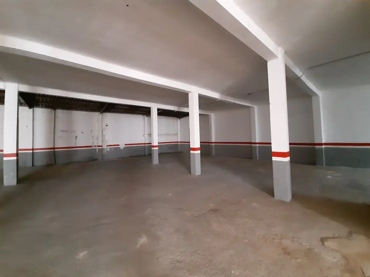 Local comercial en venda a Casc Urbà, imagen 2