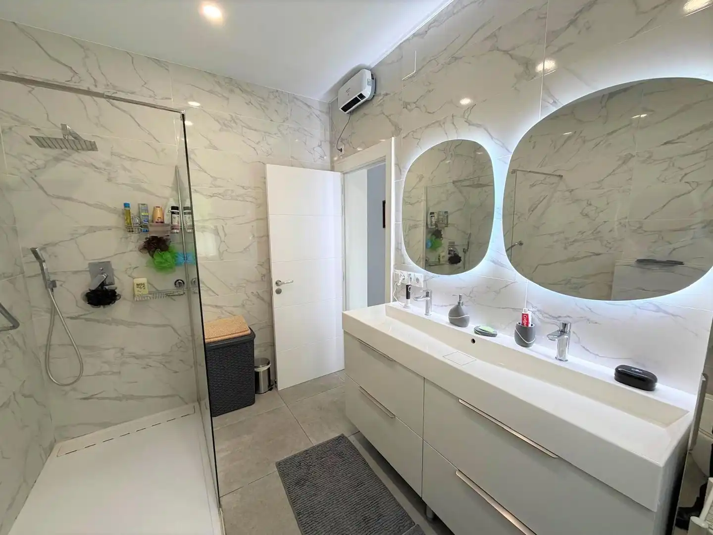 Bathroom of Houses for sale in Benalmádena  with Air Conditioner, Heating and Private garden