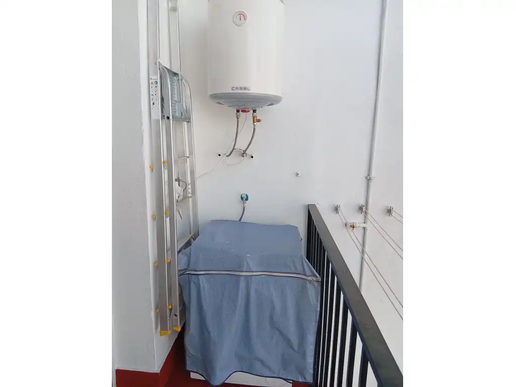 Apartament de lloguer a Calle Torres Naharro, La Estación