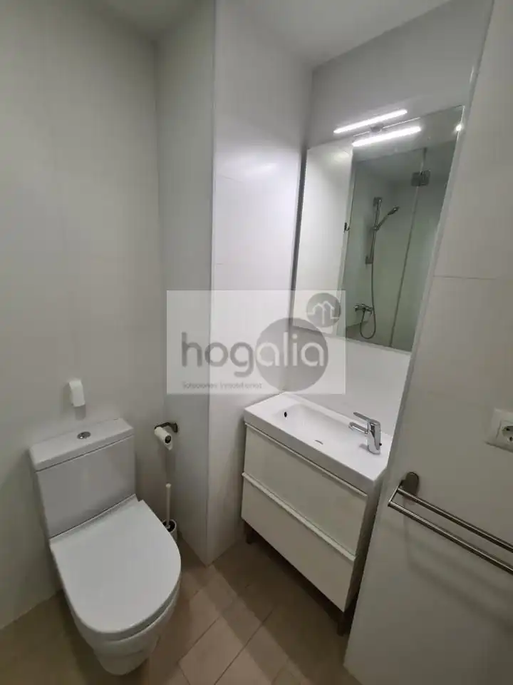 Study for rent in Triana Este