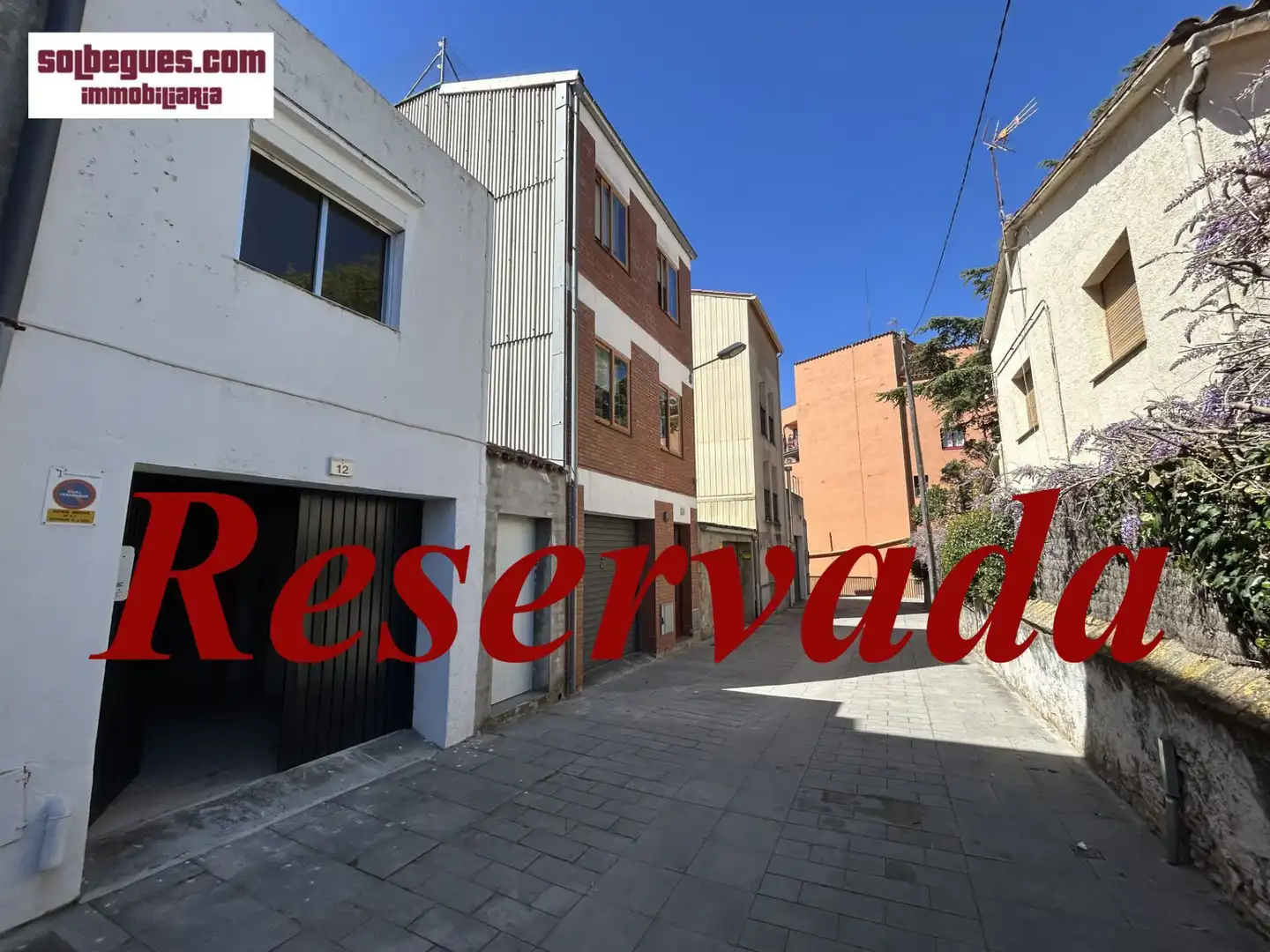 Aparcament de Dúplex en venda en Begues amb Terrassa i Traster