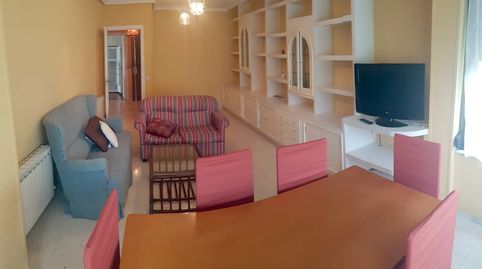 Photo 2 of Flat for rent in Anttonio Canales, Casco Antiguo, Cáceres Capital