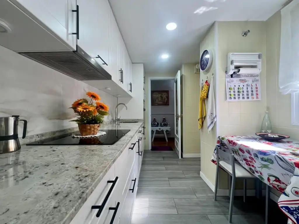 Kitchen of Flat for sale in Córdoba  with Terrace