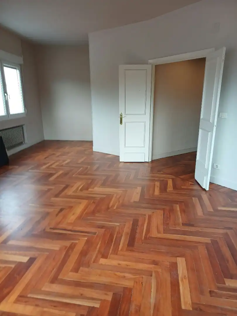 Penthouse mit Terrasse zum Verkauf in Campo de Volantín Pasealekua, imagen 3