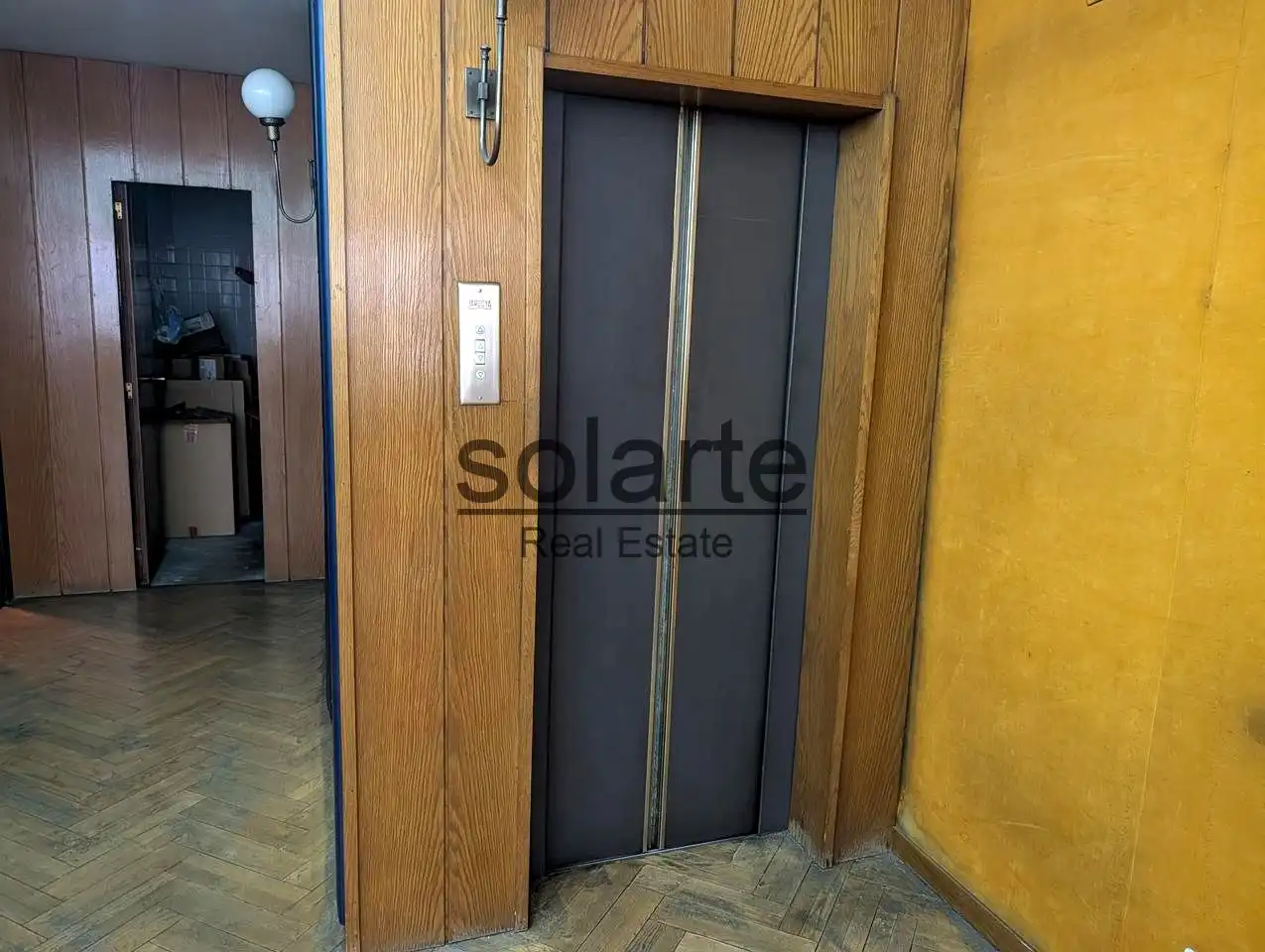 Edificio en venta en L'Hospitalet de Llobregat