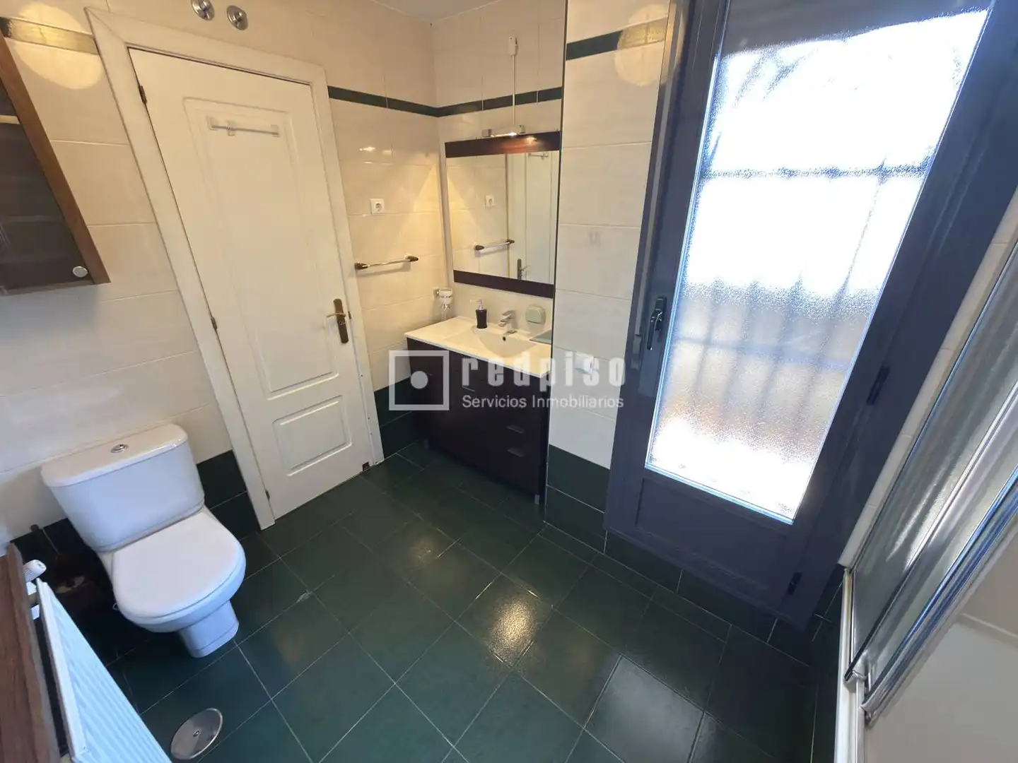 Baño de Ático en venta en Madrid con Aire acondicionado, Calefacción y Parquet