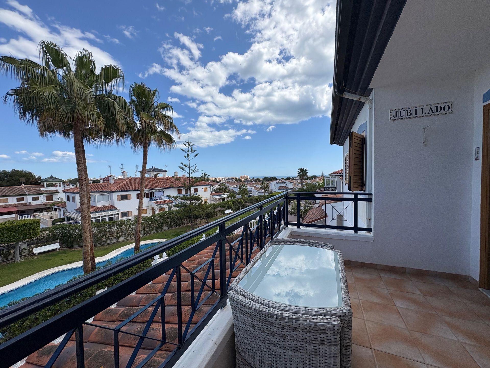 Vista exterior de Apartament de lloguer en Pilar de la Horadada amb Aire condicionat, Calefacció i Terrassa