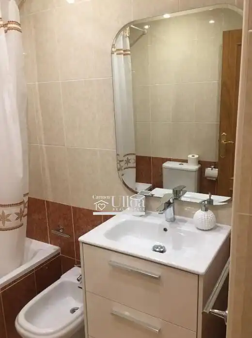Baño de Piso en venta en El Campello con Aire acondicionado, Calefacción y Jardín privado