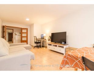 Living room of Flat for sale in Castelldefels  with Air Conditioner, Heating and Terrace